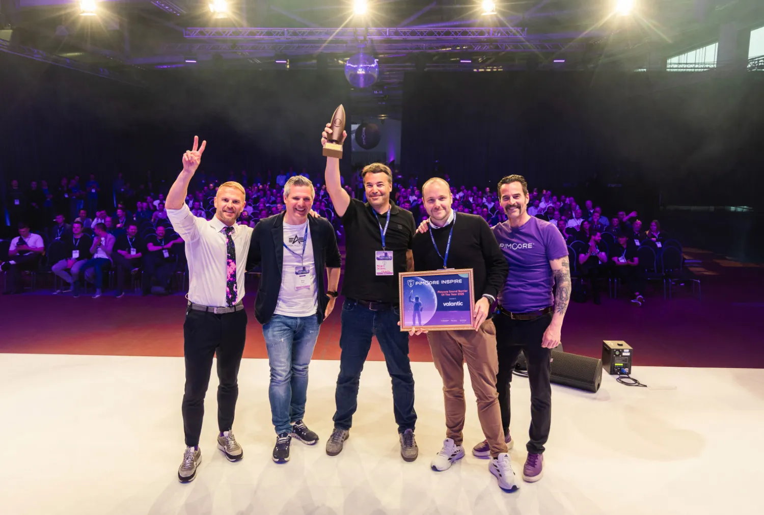 Bild v. l. n. r.: Stefan Gruber (Pimcore), Georg Koch (valantic Austria), Roland Dessovic (valantic Austria), Christoph Pschorn (valantic DXA), Bernd Dultinger (Pimcore)