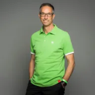 Porträt von Dr. Bernd Blessin, Leiter Personal, Organisation und Transformation der L-Bank; Mitglied im Präsidium des BPM - Führungsteam der Fachgruppe New Work