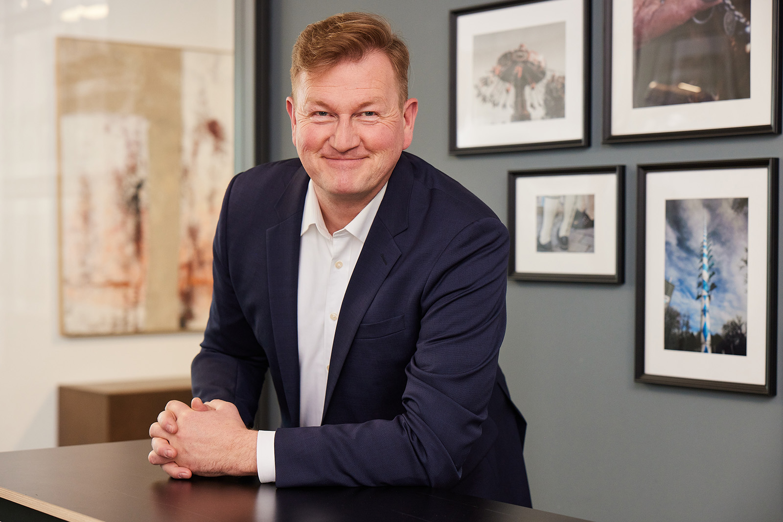 Toralf Ræder Dr. Toralf Berger , Luxus Hautpflege – MVFG