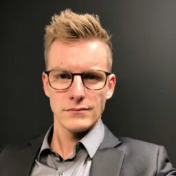 Jan Peter S., Consultant following dual studies at valantic