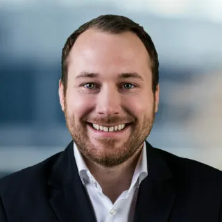 Porträt von Daniel Lebek, Director