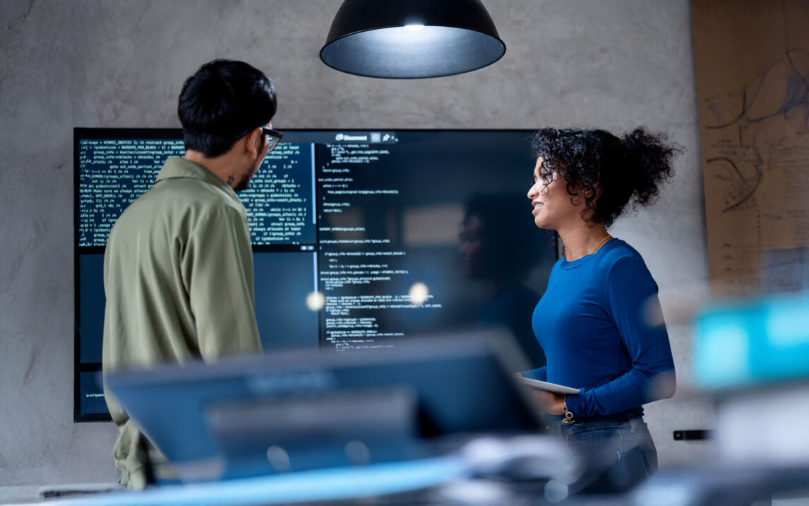 DevOps Services: Softwareentwickler im Projekt