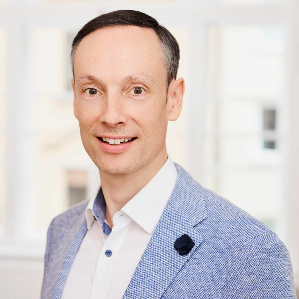 Dr. Horst-Florian Jaeck, valantic Partner & Managing Director, Division Digital Strategy & Analytics