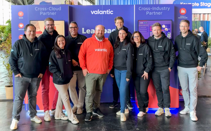 Photo of a group of valantic employees