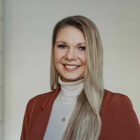 Kerstin Dünchheim, valantic