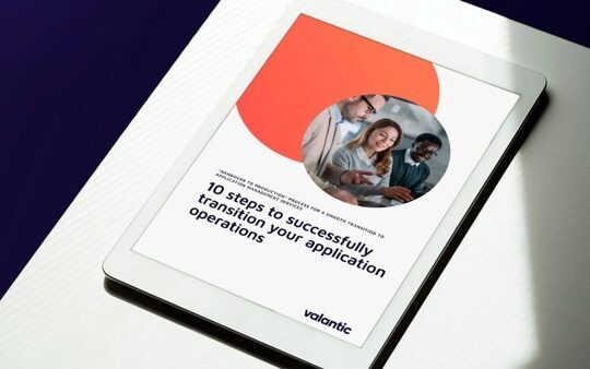 Guide mockup: 10 steps to application management services (ams) with valantic