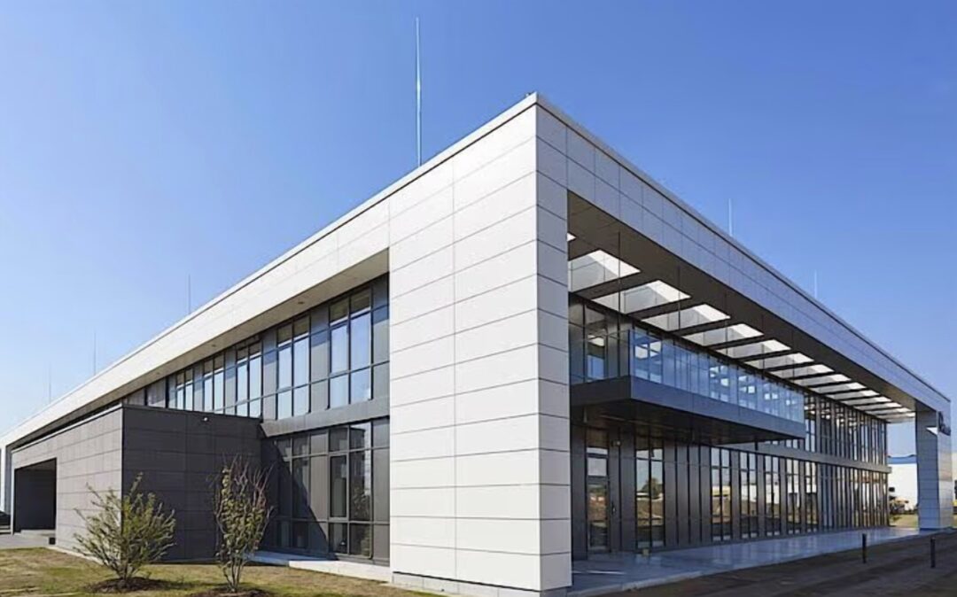 Außenansicht des Firmengebäudes der Elementar Analysensysteme GmbH in Langenselbold