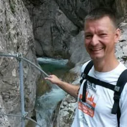 Bild von Klaus Speierl, Senior Principal Consultant bei valantic, beim Wandern