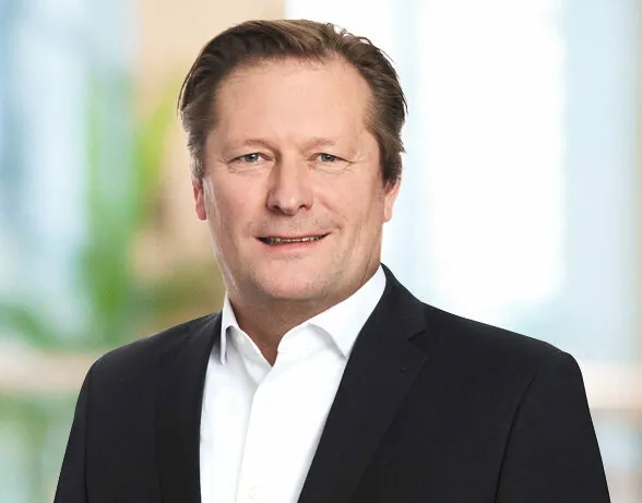Porträt von Dr. Falk von Falkenhausen, Geschäftsführer bei valantic Supply Chain Excellence