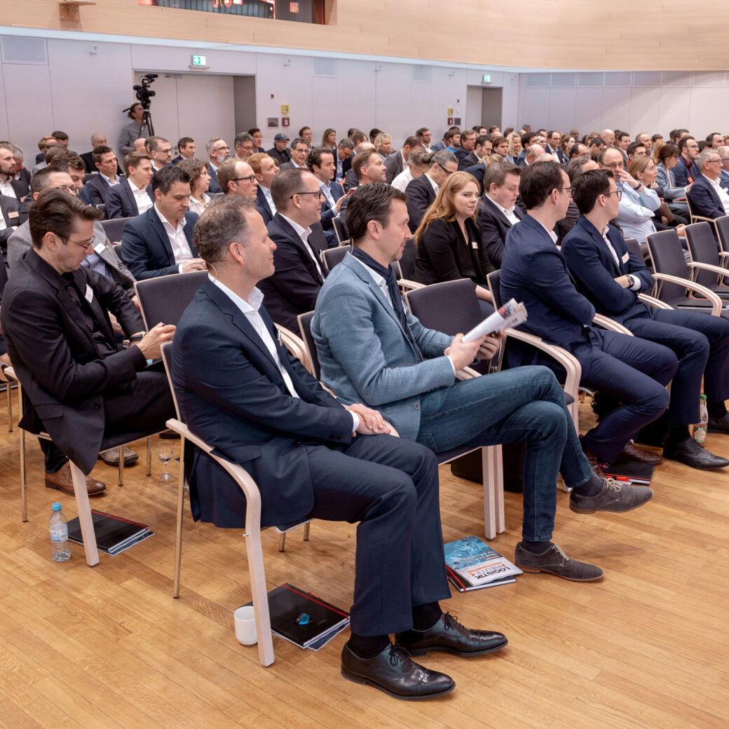 Bild eines Publikums bei dem valantic Digitalkongress visiondays 2019 in München