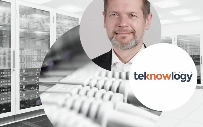 Image of Joachim Hackmann, Principal Consultant at teknowlogy|PAC, digital innovations, a data center in the background
