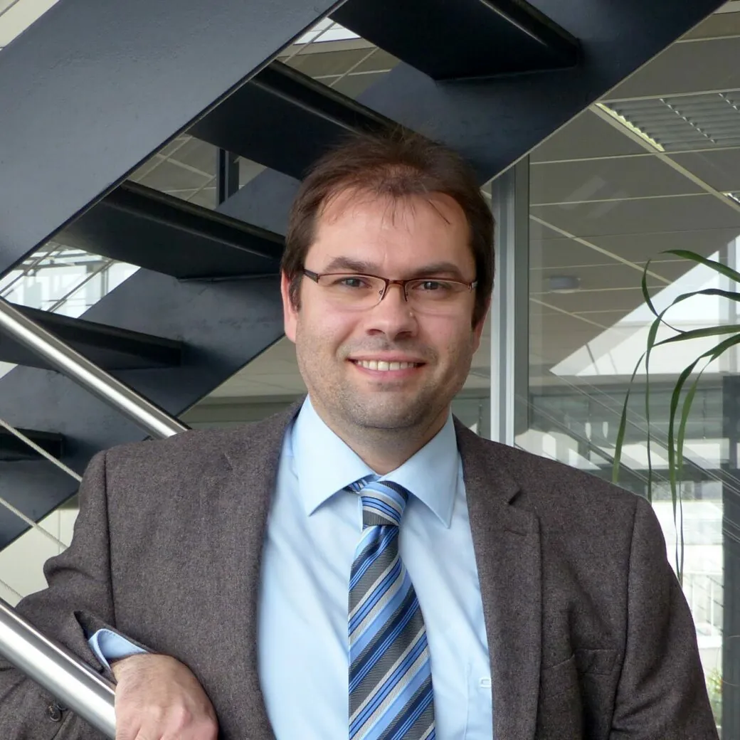 Portrait of Wolfgang Prüfling, Head of Sales, ubh