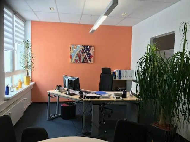 Image of desks in the valantic people office in Fürth