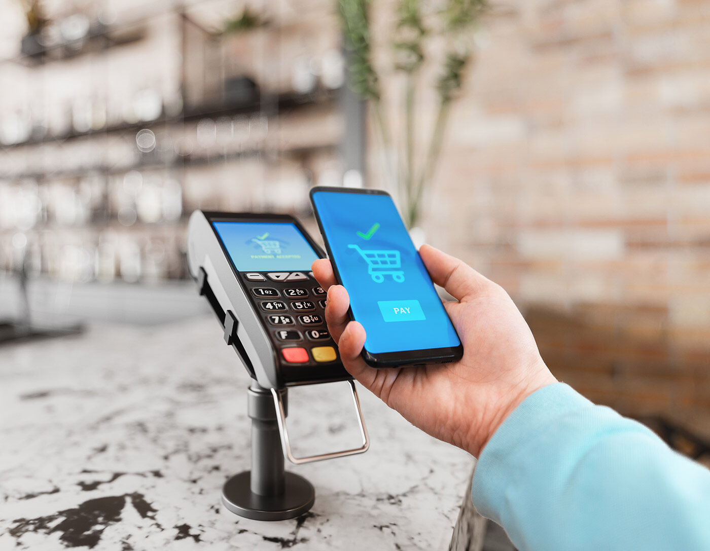 Contactless payment via smartphone, valantic and the ISO 20022-migration