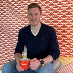 Porträt von Maximilian Netzer, Werkstudent Business Development