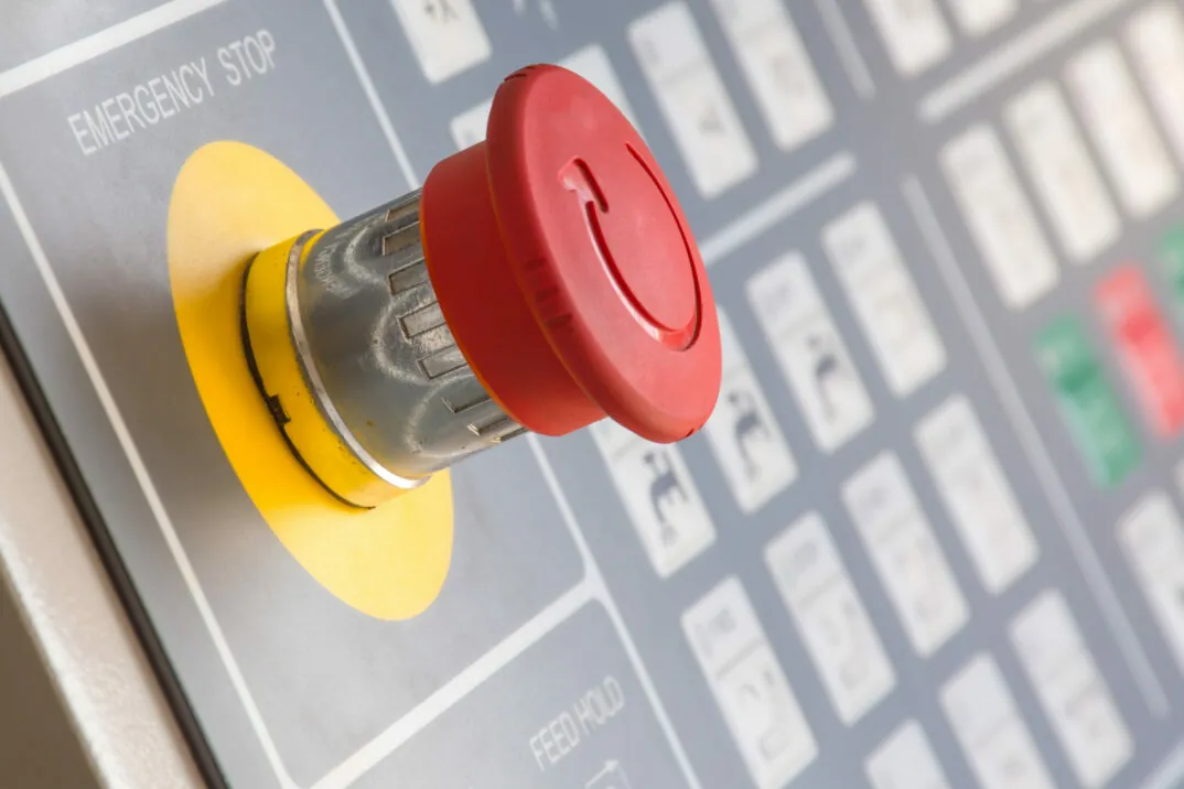 Image of an emergency button, valantic Management Consulting GmbH, Success Story Cyberattack