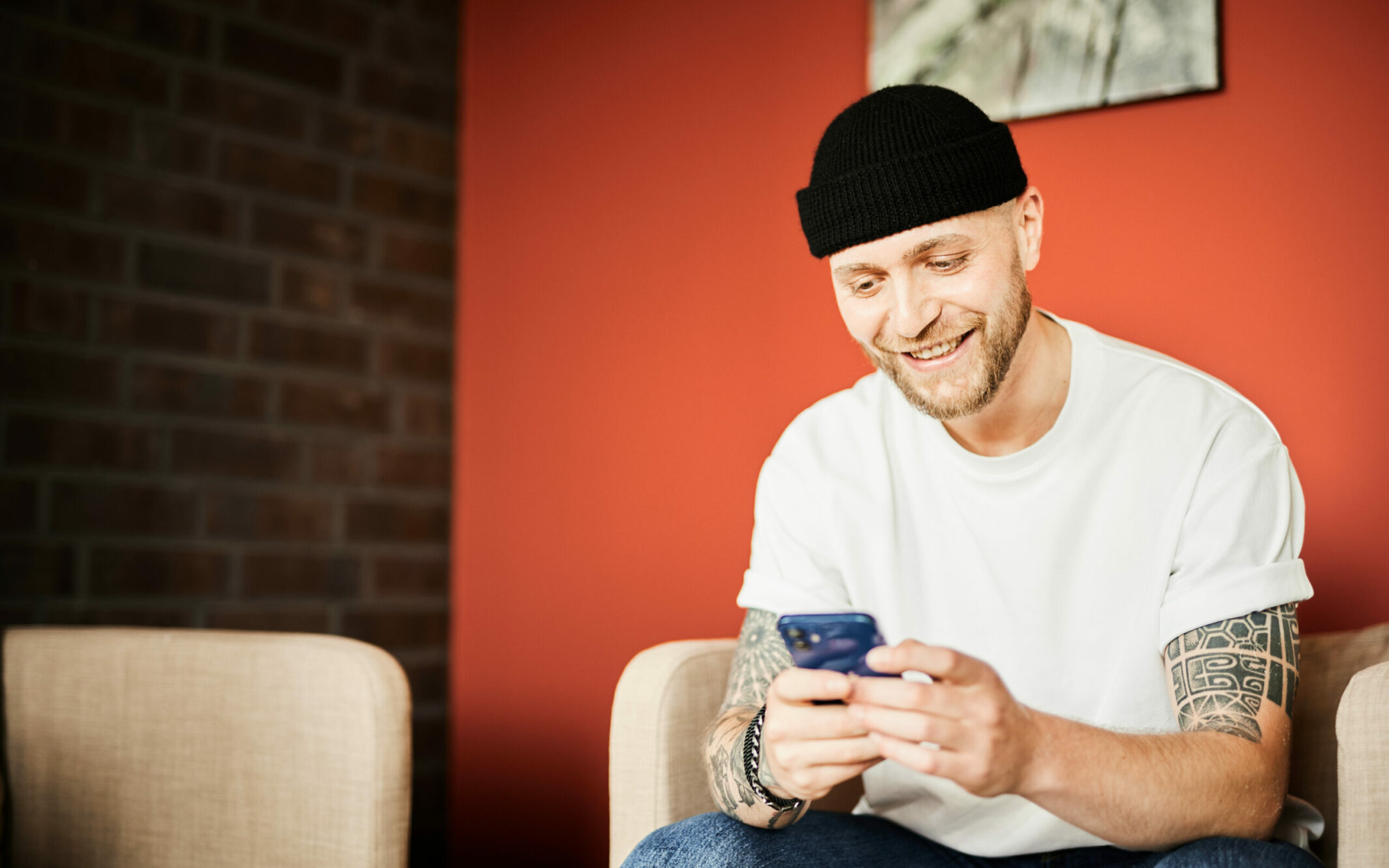 Discover the key metrics that matter in today’s privacy-first era and how valantic improves paid social through data-driven creative testing.