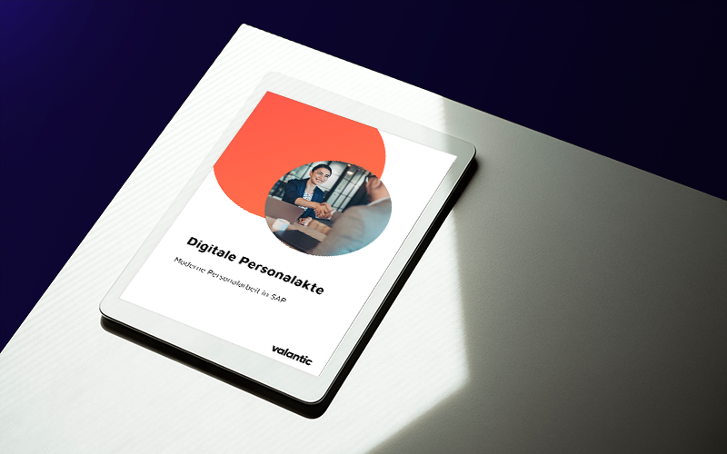Mockup zum Whitepaper digitale Personalakte mit cuSmarText HR