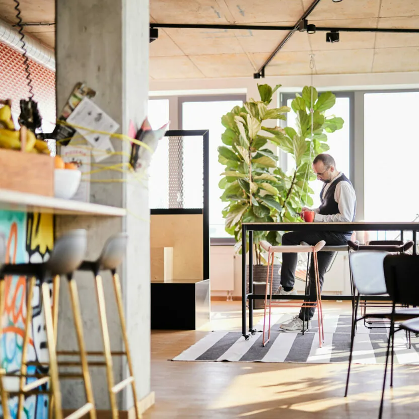 Photo of the foyer area of the valantic CX office in Mannheim.