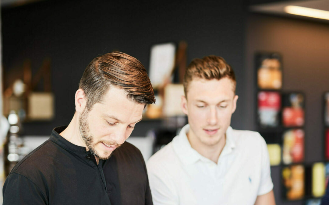 Aufnahme von zwei valantic Mitarbeitern im Bereich Digitale Transformation