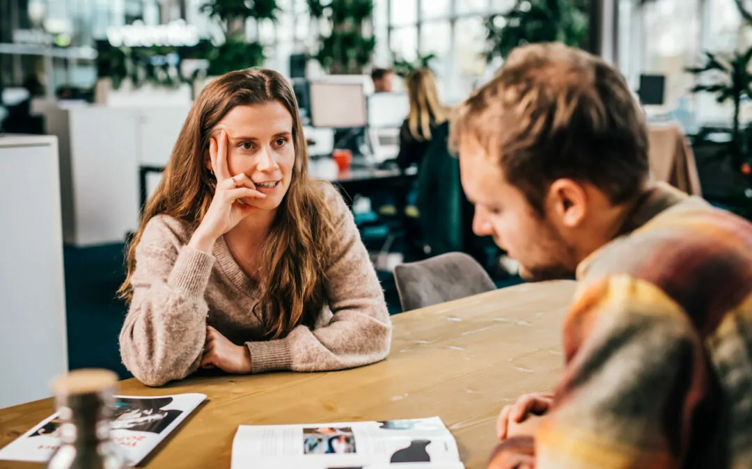 collega's in een vergadering