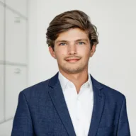 Jan Betz. Senior Consultant, valantic